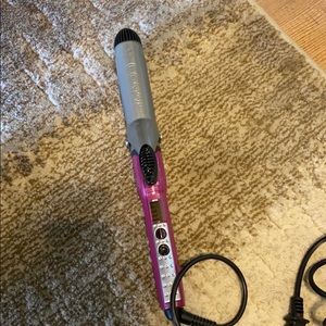 Conair curling iron
